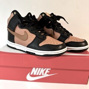 Nike Dunk High LXX Black Flax new size 6
